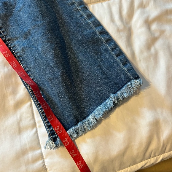 Grace in LA Women's Floral Embroidered Embellished Stonewashed Bootcut Jeans - Picture 9 of 9